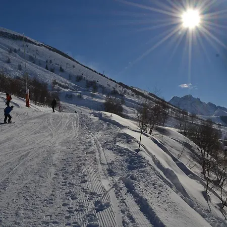 Turan 3* Les Deux Alpes