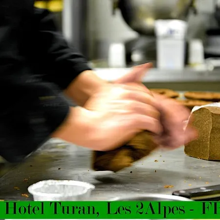 Turan Hotel
